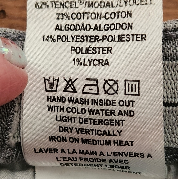 Dl1961 Chloe Skinny Frayed Hem Jeans Size 2 Color Grey or Howl - Picture 11 of 16